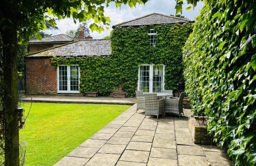 Stewton Apartment | The Old Coach House at Stewton