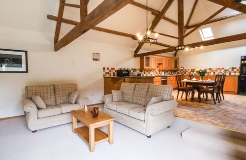 Thornton Dale House | THE OLD COACH HOUSE, family friendly in Thornton-Le-Dale