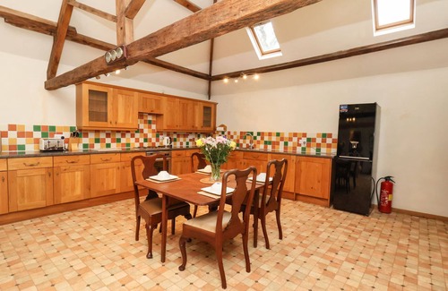 Thornton Dale House | THE OLD COACH HOUSE, family friendly in Thornton-Le-Dale