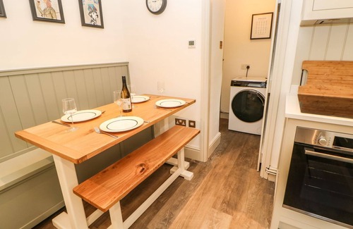 Burnsall Cottage | THE OLD COBBLERS, pet friendly, with open fire in Grassington