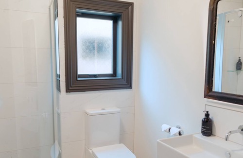 Oamaru Apartment | The Old Confectionery - Heritage Apartment in the Old Precinct