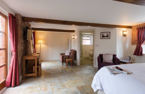 Cornwall Bed & Breakfast | The Old Dairy at Bishops Barton