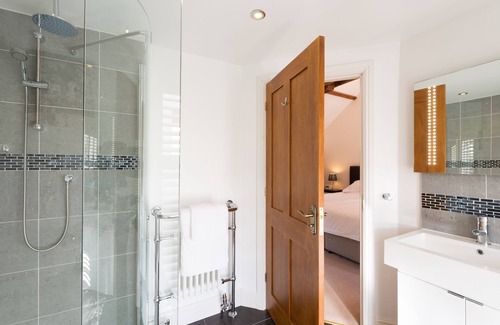 Cornwall Bed & Breakfast | The Old Dairy at Bishops Barton