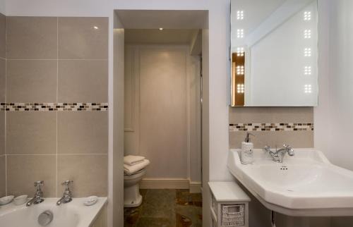 Saint Blazey Bed & Breakfast | The Old Dairy at Bishops Barton