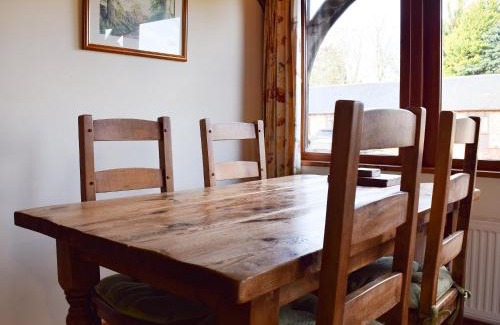 Thame House | The Old Dairy - Meadowbrook Farm