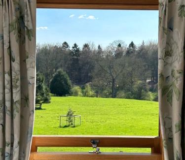 Chipping Norton Apartment | The Old Doctors Retreat- Near Soho Farmhouse