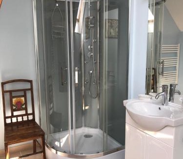 Amfreville House | The Old Farm Gite