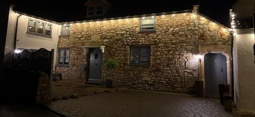 Winford House | The Old Farmhouse