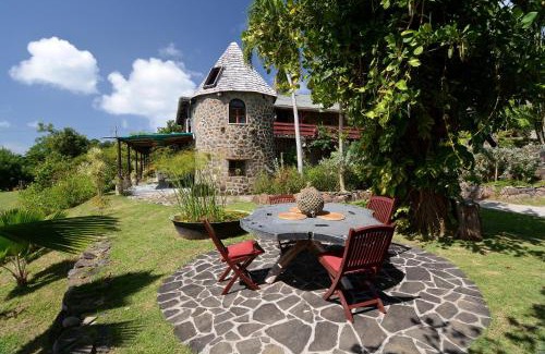 Belmont Villa | The Old Fort Estate