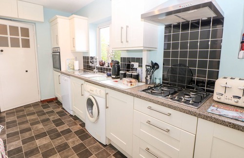 Chesterfield Cottage | The Old Grocery