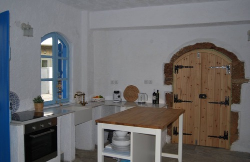 Malia House | "The Old House 1" - Stunning Villa in Old Town, Malia