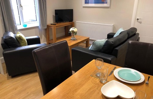 Thame Apartment | The Old Printworks - New Self Contained Apartment in the Heart of Thame - Magenta