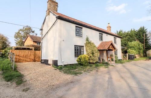 Ely House | The Old Red Lion
