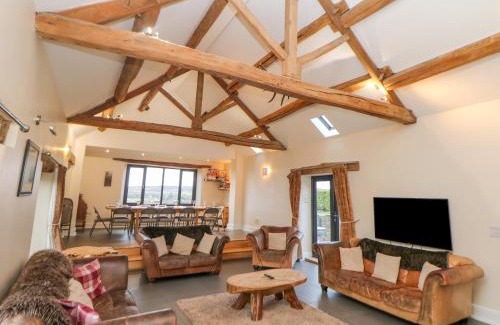 Totley House | The Old Robin Hood