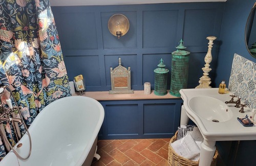 Norwich House | The old stables period barn boutique country living