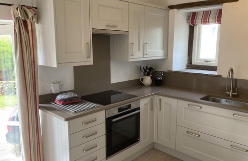 Carnforth Cottage | THE OLD STABLES, pet friendly, with open fire in Kirkby Lonsdale