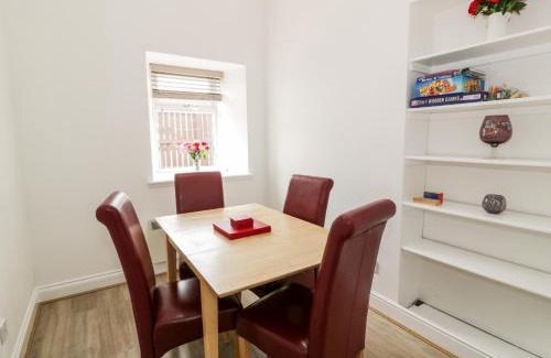 Cronberry House | The Old Toll Cottage