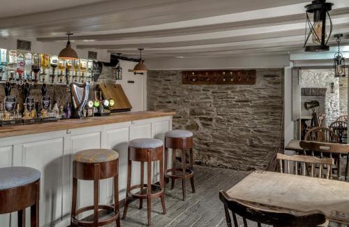 Tintagel Hotel | The Olde Malthouse Inn