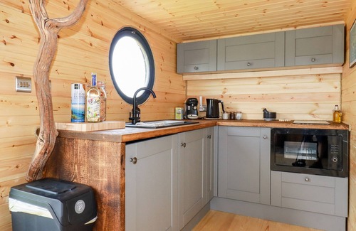 Mabe Cottage | THE OLJU, pet friendly, character holiday cottage in Ponsanooth