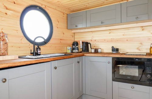Mabe Cottage | THE OLJU, pet friendly, character holiday cottage in Ponsanooth