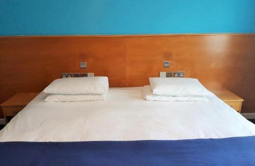 Aylesbury Hotel | The Olympic Lodge