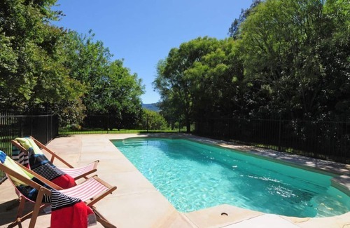 Kangaroo Valley House | The only property in the village with your own pool and river access