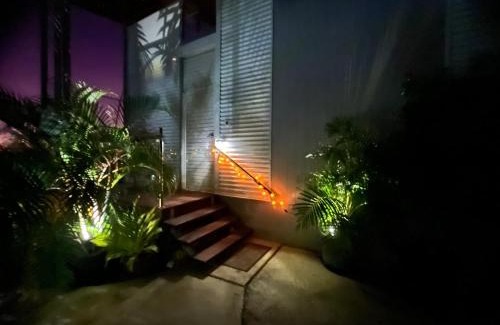 Cooktown Bed & Breakfast | The Orchid Suite - Apartment in Cooktown