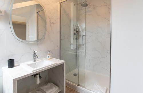 Quartier du Casino Hotel | The Originals Boutique, Hôtel Victoria, Châtelaillon-Plage