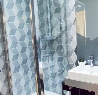 Blatin Hotel | The Originals Boutique, Hôtel Le Lion, Clermont-Ferrand