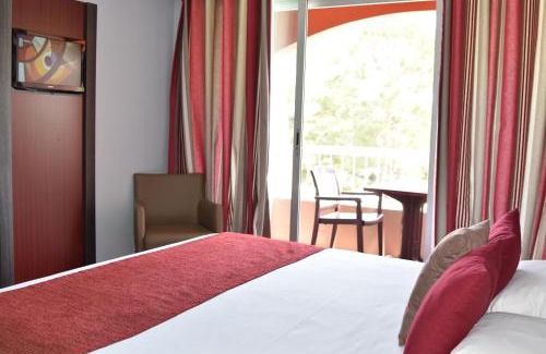 Saint-Jean-de-Vedas Hotel | The Originals City, Le Mas de Grille, Montpellier Sud