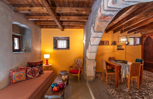 Rhodes Old Town House | The Ottoman Manor