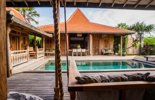 Uluwatu Villa | The Padang Villa Jungle Escape 5 mins drive from Uluwatu's Beaches