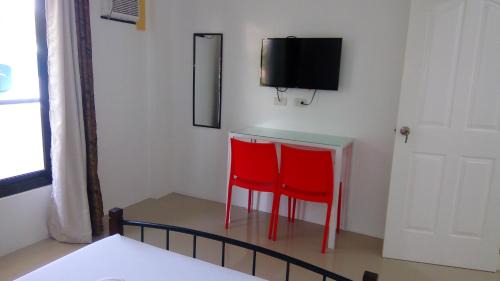 Muntinlupa Hotel | The Palines Aparthotel near Brittany Palazzo Evia Alabang