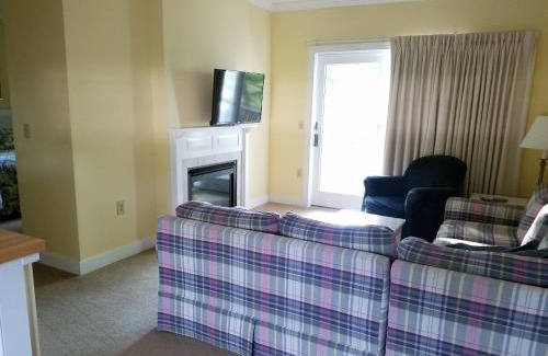 Manchester Center Hotel | The Palmer House Resort, an Ascend Collection Hotel