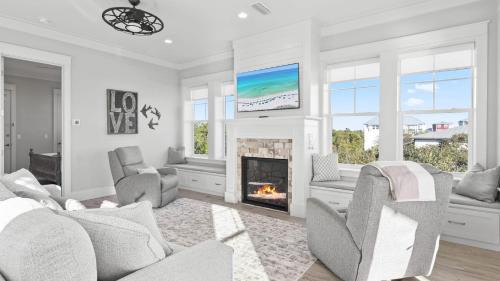 Inlet Beach House | The Palmetto Blue by AvantStay Steps to Beach Ocean Views