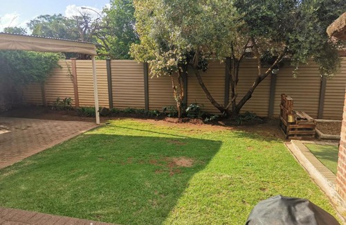 Fichardt Park House | The Palms Overnight Accommodation