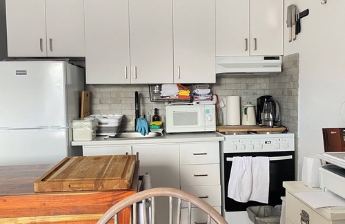 Parkdale Hostel | The Parkdale Hostellerie