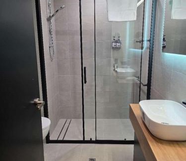 Parkville Hotel | The Parkmore Hotel