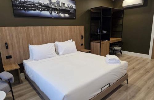 Parkville Hotel | The Parkmore Hotel