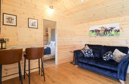 Derbyshire House | The Parlour