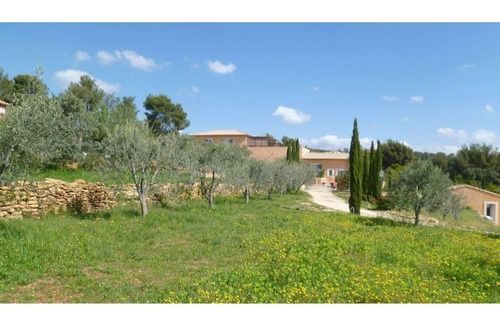 La Cadiere-d'Azur House | THE PATIO. The Mas des Bouteillans