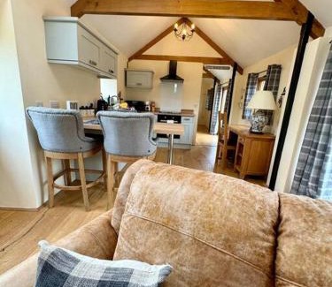 Penallt House | The Paws and Wander Hideaway