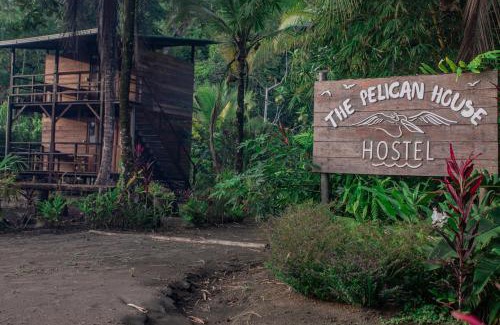 Pacifica House | The Pelican House Hostel