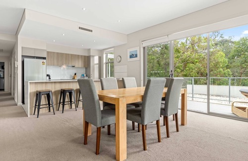 Huskisson Apartment | The Penthouse by Experience Jervis Bay