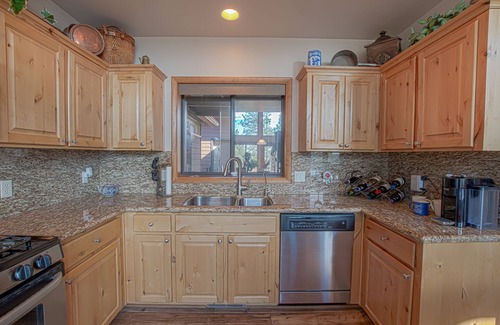 Torreon Cabin | The perfect cabin and casita! Amazing views and fun outdoor activities.