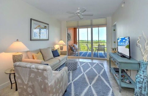 Burnt Store Marina Condo | The Perfect Getaway - Burnt Store Marina