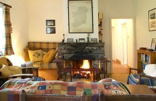 Tully Apartment | The perfect place to take a step back from it all