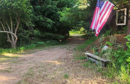 Luther RV Rental | The pine hideout campground