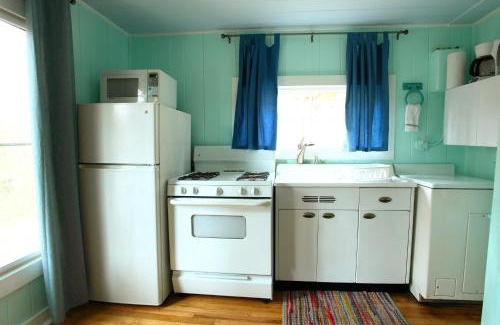 Woodfin Resort | The Pines Cottages