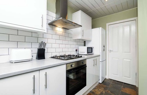 Glenrothes House | The Pitcairn Residence